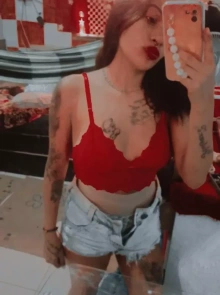 Helyene, acompanhante disponível agora no bairro Jorge Teixeira