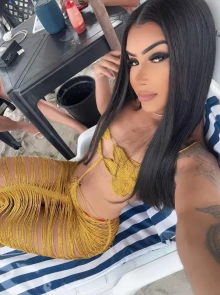 Desfrute de um encontro com Loraynne silva, acompanhante em Messejana verificada