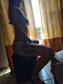 Encontre Dyovanangel em nosso diretório de acompanhantes profissionais