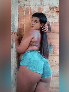 Serviços de garotas de programa de alta qualidade com Morena cavala