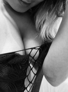 Serviços exclusivos de acompanhantes em Bonsucesso com Lary