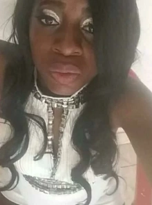 Perfil de Viviane, uma das garotas de programa excepcionais