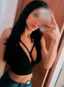 Descubra Mirella , uma das garotas de programa Ninfeta bem avaliadas