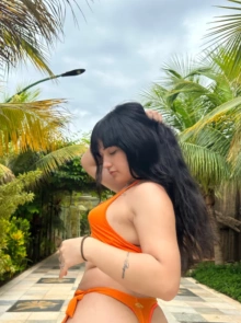 Alice ninfetinh é uma acompanhante independente com serviços verificados