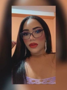 Procurando discrição? Alice Samara é a sua garota de programa de confiança