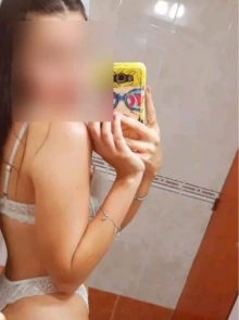 Aisha está entre as acompanhantes mais bem avaliadas