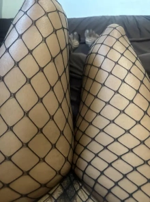 Baiana peludinh se junta às melhores acompanhantes Coroa esta semana