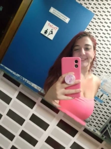 Desfrute de um encontro com Yara, acompanhante em Ipiranga verificada