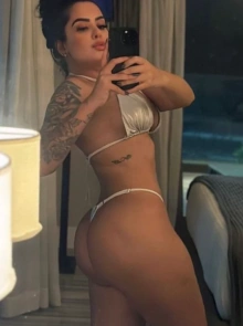 Laura, Acompanhante em Guarujá 48999018760