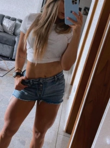 Lays, Acompanhante em Barretos 21998341496