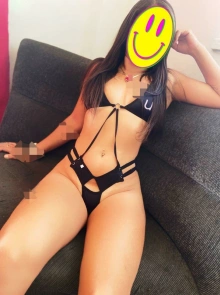 Encontre Dani bond em nosso diretório de acompanhantes profissionais