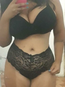 Quer conhecer uma acompanhante Gordinha? Samantha está à espera