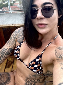 Desfrute de um encontro com Bruna calixto, acompanhante em Água Verde verificada