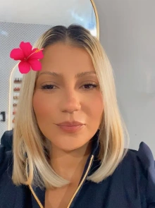 Encontros exclusivos com acompanhantes Com local em Recife como Pamela