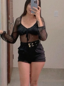 Descubra Ellen, uma garota de programa de alto nível