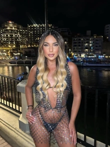 Cíntia novaes, detalhes e fotos reais desta acompanhante Com local