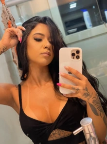 Bruna lima, perfil premium entre acompanhantes independente