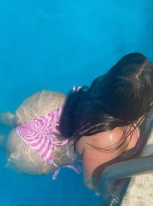 Ágatha é uma acompanhante independente com serviços verificados