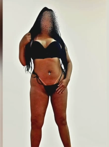 Laura de Paula, Acompanhante em Itumbiara 64996422543