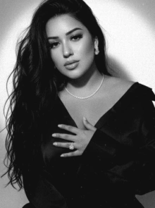 Melissa está cadastrada no catálogo de acompanhantes de luxo