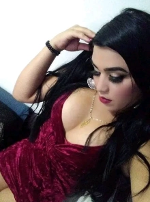 Julia rafaella, travesti em Caruaru 81989580999