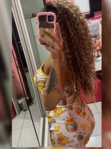 Encontre Rafaella gabs em nosso diretório de acompanhantes profissionais