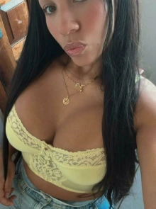 Maysa mendes é a garota de programa ideal para o seu próximo encontro