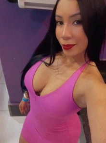 Isabel é uma acompanhante de luxo com atendimento exclusivo
