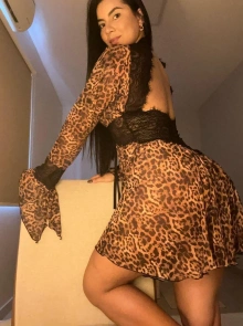 Experiência de luxo com Geice, garota de programa independente