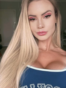 Larissa Souza, Acompanhante em Divinópolis 33998651576