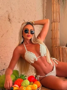 Giovanna Macedo, sua melhor escolha de garotas de programa de alto nível verificadas
