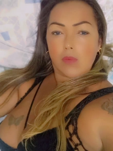 Aline Martinell, travesti em Niterói 21974068179
