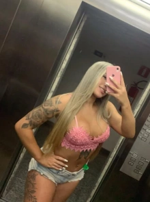 Sthefanny, travesti em Brasília 61998308252