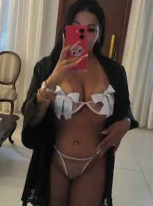 Fotos reais de Carol varella, uma das melhores acompanhantes em Itajaí