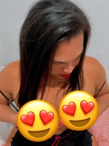 Mirella é uma das garotas de programa mais procuradas atualmente