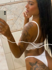 Evelyn , Acompanhante em Sete Lagoas 33999182068