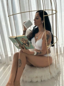 Serviços de garotas de programa de alta qualidade com Helena 