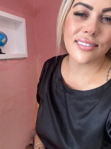 Monique Mattos , Acompanhante em Pinhais 41995195196