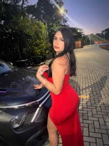 Viki, elegância e discrição entre as acompanhantes com local em Sorocaba