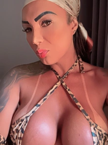 Roberta Matos, travesti em São Paulo 62994560114