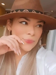 LARA SILVER, uma nova imagem no catálogo de garotas de programa