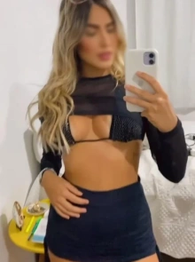 Alice se junta às melhores acompanhantes Ninfeta esta semana