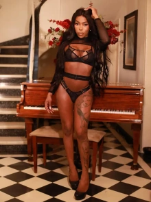 Sophia Gabriely, elegância e prazer entre as acompanhantes mais bem avaliadas
