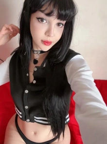 A mais feminina, uma acompanhante confiável e verificada