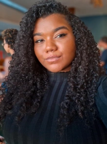 Thalita oferece serviços de garota de programa Gordinha com total confiança