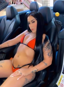 Quer conhecer uma acompanhante de luxo em Petrolina? Sarah está à sua espera