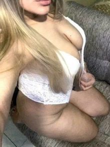 Dbora, uma nova imagem no catálogo de garotas de programa