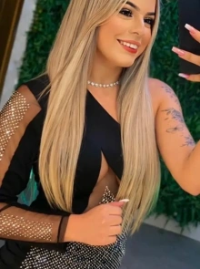Conheça Camila Devine, uma acompanhante com serviços verificados