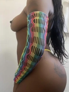 Perfil de Rafaella, uma das garotas de programa excepcionais