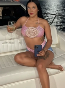 Monielly mendes, Acompanhante em Unaí 61998033197